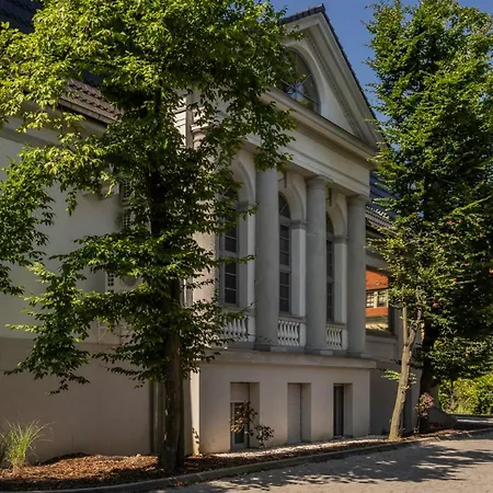 Old House Casino Koszarowa 1 * Wroclaw