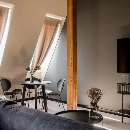 Old House Casino Koszarowa 1 Apartment *