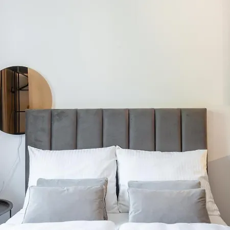 Old House Casino Koszarowa 1 *