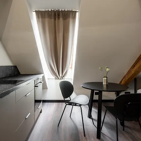 Old House Casino Koszarowa 1 Apartment