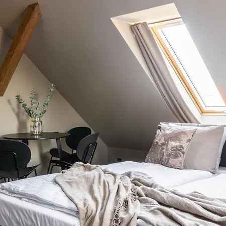 Old House Casino Koszarowa 1