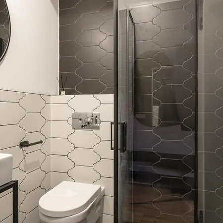 Old House Casino Koszarowa 1 公寓