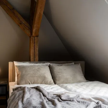 Old House Casino Koszarowa 1