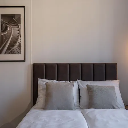 Old House Casino Koszarowa 1 弗罗茨瓦夫